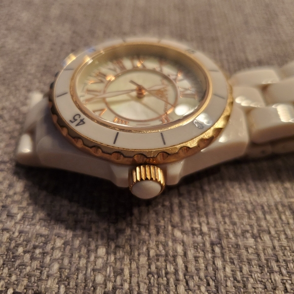 Swiss legend karamica watch in beige & Rose gold - Picture 4 of 8